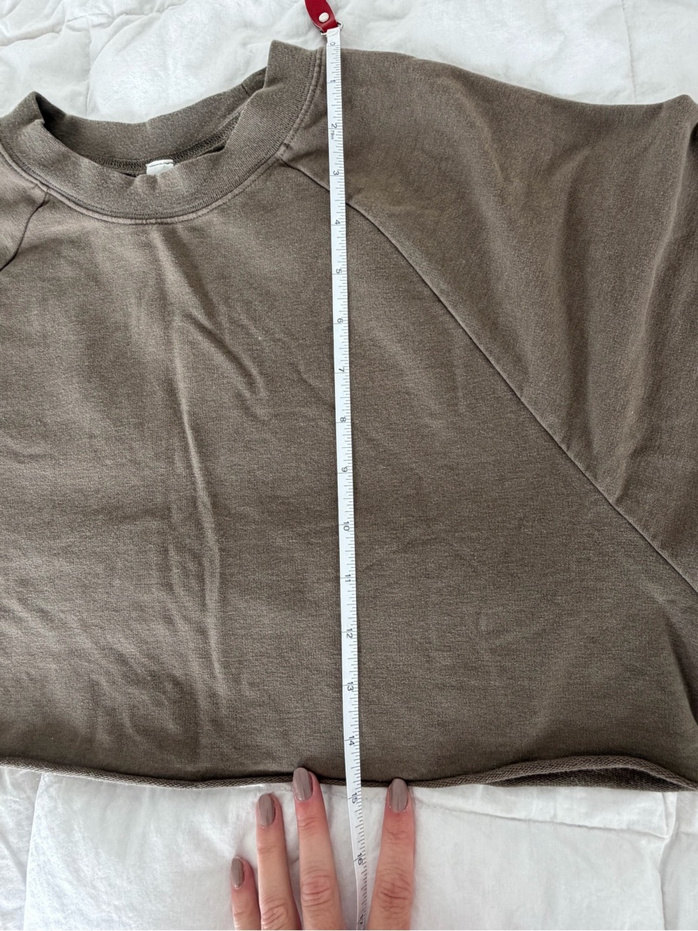 Alo Double Take Pullover cropped raw hem long sleeve in olive branch - Picture 9 of 9